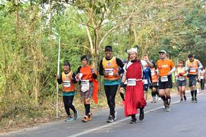 BIB: 100
                            <button type="button" onclick="openModal(10196835)" class="btn btn-primary btn-sm float-right btn-popup" data-toggle="modal" data-target=".modal-high-quality">
                        <i class="fas fa-shopping-cart"></i> Add to Cart
                    </button>
                                            <button type="button" onclick="isThisMe(10196835, true)" class="btn btn-success btn-sm float-right btn-popup btn-isme hidden" data-toggle="tooltip" data-placement="bottom" title="นี่คือรูปของคุณใช่ไหม คลิกที่นี่เพื่อเอาเข้าอัลบั้ม">
                        <i class="fas fa-plus"></i> Add to album
                    </button>
                    <button type="button" onclick="isThisMe(10196835, false)" class="btn btn-warning btn-sm float-right btn-popup btn-isnotme hidden">
                        <i class="fas fa-ban"></i> Remove from album
                    </button>